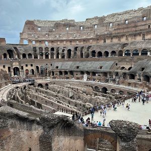 Meet your Posher, Carolina